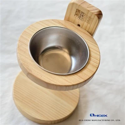 Kan ett kattskålsställ användas med en skål med bred kant?